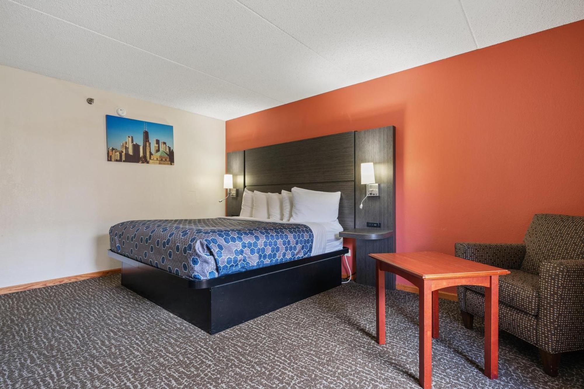 Chicago Club Inn & Suite Oakbrook Terrace Room photo