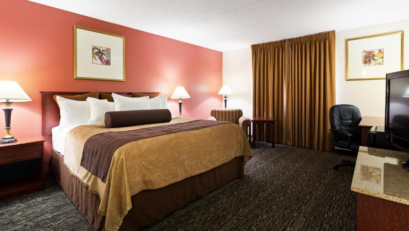 Chicago Club Inn & Suite Oakbrook Terrace Exterior photo